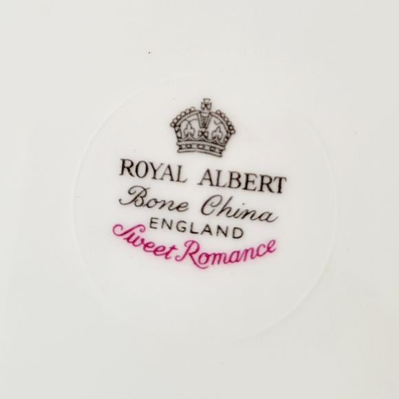 Vintage Royal Albert Sweet Romance Rose Flowers Bone China Cake Plate - Picture 7 of 7